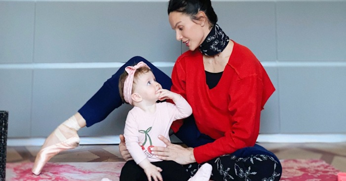 13 Secret Photos From Russian And American Ballerinas While They Stay At Home During Quarantine