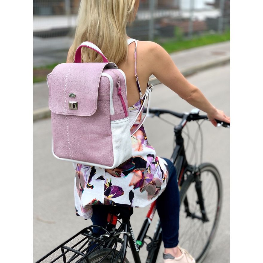 20 Unique Extraordinary Handcrafted Bags That Will Help You Express Your Individuality