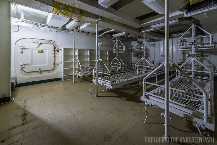 Guy Sneaks Inside Decommissioned Warships, Shows The Cool Stuff That Was Left Behind