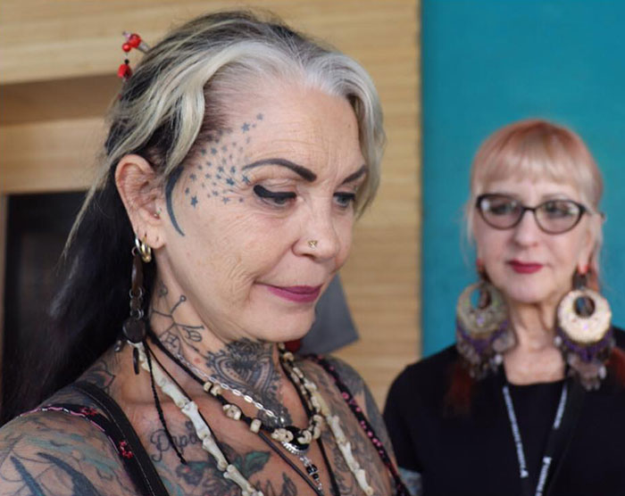 Debbie (Sophia) And Vyvyn