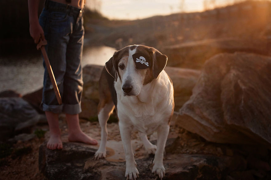 I Capture Children With Animals And Create Magical Moments.