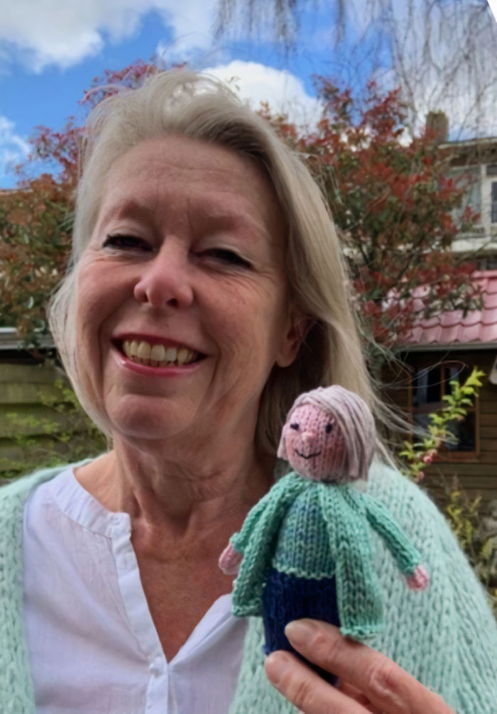 This Teacher Missed Her Students So Much, She Knitted Tiny Dolls Of All 23 Kids In Her Class