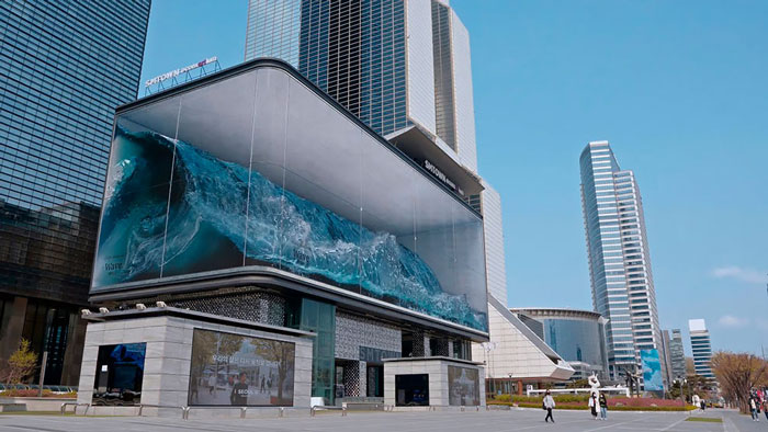 This Massive Wave Crashing In A Seoul “Aquarium” Is The World’s Largest Anamorphic Illusion This Massive Wave Crashing In A Seoul “Aquarium” Is The World’s Largest Anamorphic Illusion