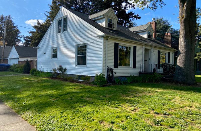 Family Asks Neighbors To Pick Their Next House Color By Creating A Survey, Gets Over 110,000 Votes