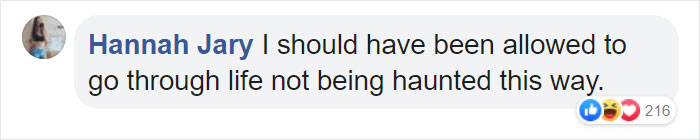 Apparently, If You Put Strawberries Into Salt Water, Tiny Bugs Come Out Of Them Apparently, If You Put Strawberries Into Salt Water, Tiny Bugs Come Out Of Them