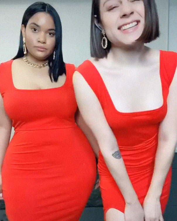 Two-Friends-Same-Clothes