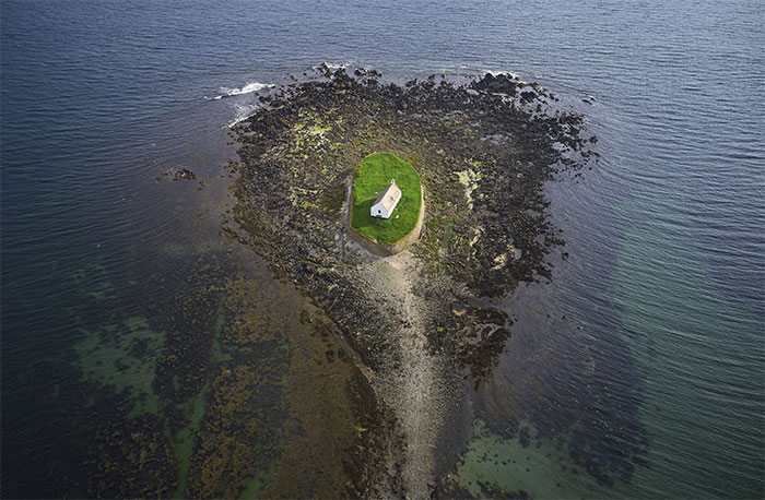 My Family Moved To A Small Town In The UK And I Started Discovering The Beauty Of This Country (35 Pics)