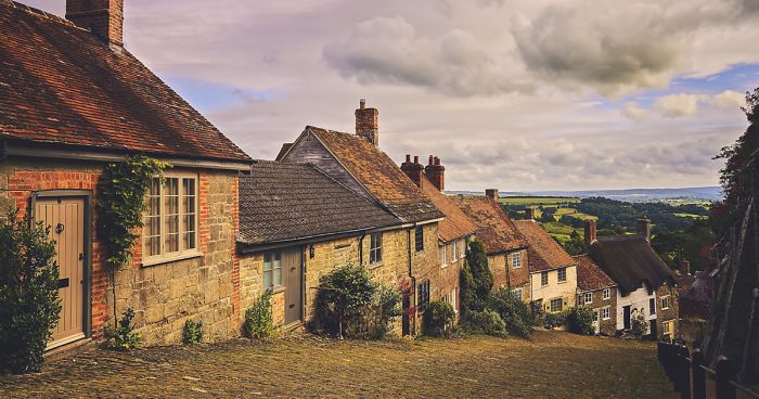My Family Moved To A Small Town In The UK And I Started Discovering The Beauty Of This Country (35 Pics)