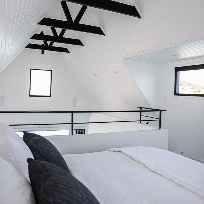 This 100% Solar-Powered Floating Villa Offers A Luxurious Escape For Couples This 100% Solar-Powered Floating Villa Offers A Luxurious Escape For Couples