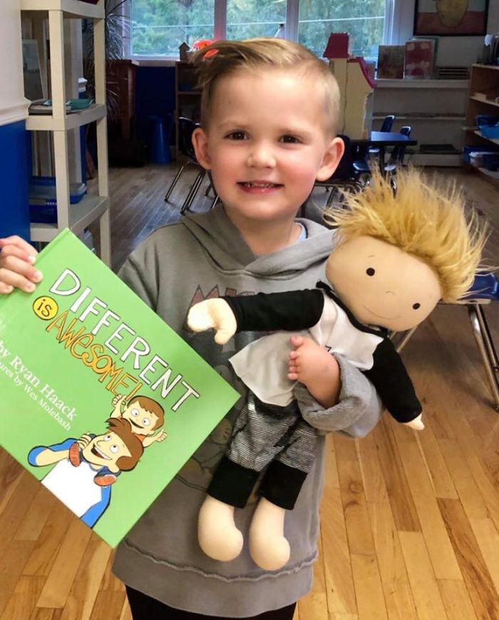 This Woman Is Creating Look-Alike Dolls For Kids With Disabilities And It&rsquo;s Touching Everyone&rsquo;s Hearts