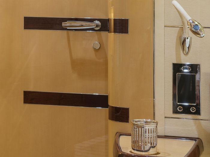 Check Out The Inside Of The World's Largest Private Jet That Looks Like A Flying Mansion (25 Pics)