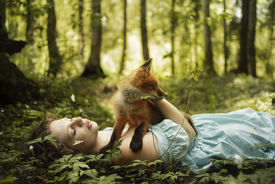 I Photograph Beautiful Redheads With Fiery Foxes (12 New Pics) I Photograph Beautiful Redheads With Fiery Foxes (12 New Pics)
