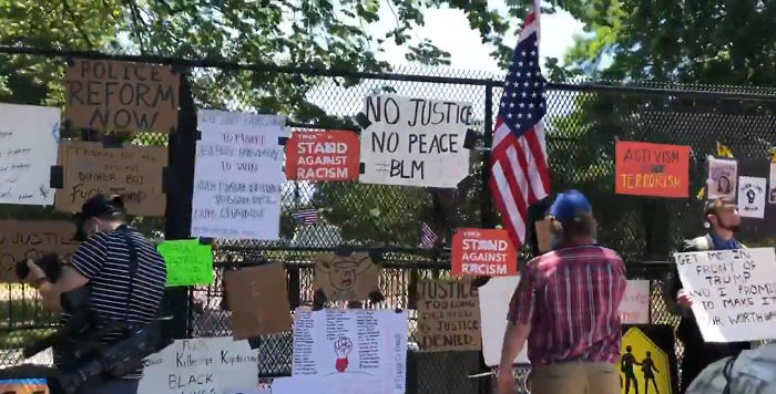 Protesters Turn White House Fence Into A 1.7-Mile Monument To Racial Justice Protesters Turn White House Fence Into A 1.7-Mile Monument To Racial Justice