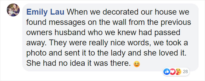 Woman Strips Down Wallpaper, Finds A Piece Of Advice From 1997 From The Previous Owner Underneath It Woman Strips Down Wallpaper, Finds A Piece Of Advice From 1997 From The Previous Owner Underneath It