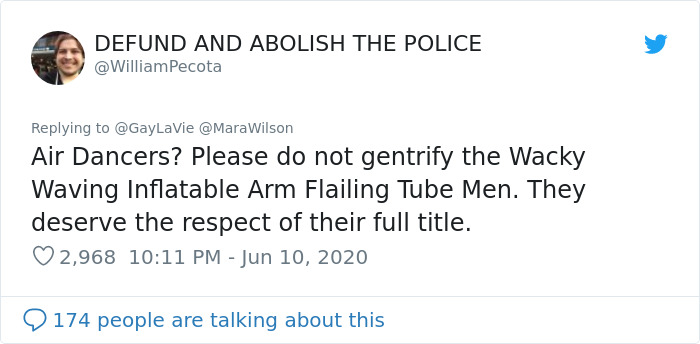 Someone Swaps Racist Monuments With Colorful Air Dancers In Hilarious Pics And People Think It’s An Awesome Idea Someone Swaps Racist Monuments With Colorful Air Dancers In Hilarious Pics And People Think It’s An Awesome Idea