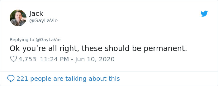 Someone Swaps Racist Monuments With Colorful Air Dancers In Hilarious Pics And People Think It’s An Awesome Idea Someone Swaps Racist Monuments With Colorful Air Dancers In Hilarious Pics And People Think It’s An Awesome Idea