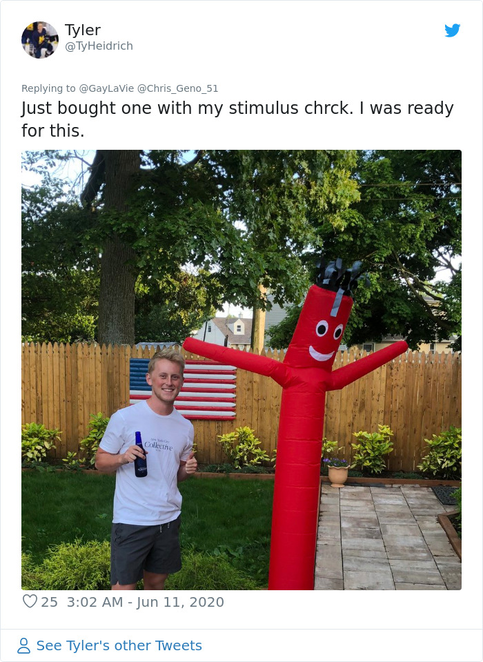 Someone Swaps Racist Monuments With Colorful Air Dancers In Hilarious Pics And People Think It’s An Awesome Idea Someone Swaps Racist Monuments With Colorful Air Dancers In Hilarious Pics And People Think It’s An Awesome Idea