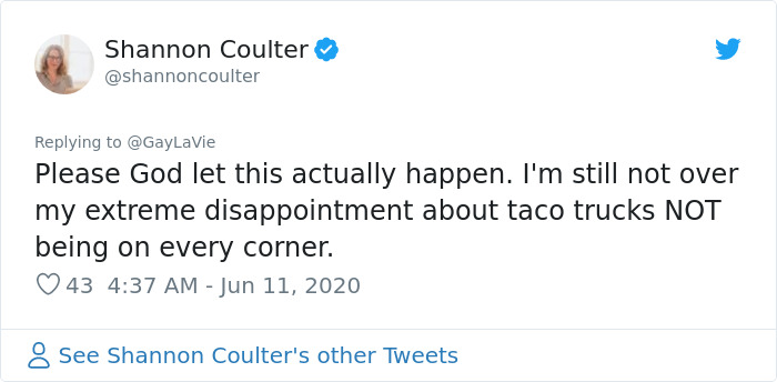 Someone Swaps Racist Monuments With Colorful Air Dancers In Hilarious Pics And People Think It’s An Awesome Idea Someone Swaps Racist Monuments With Colorful Air Dancers In Hilarious Pics And People Think It’s An Awesome Idea