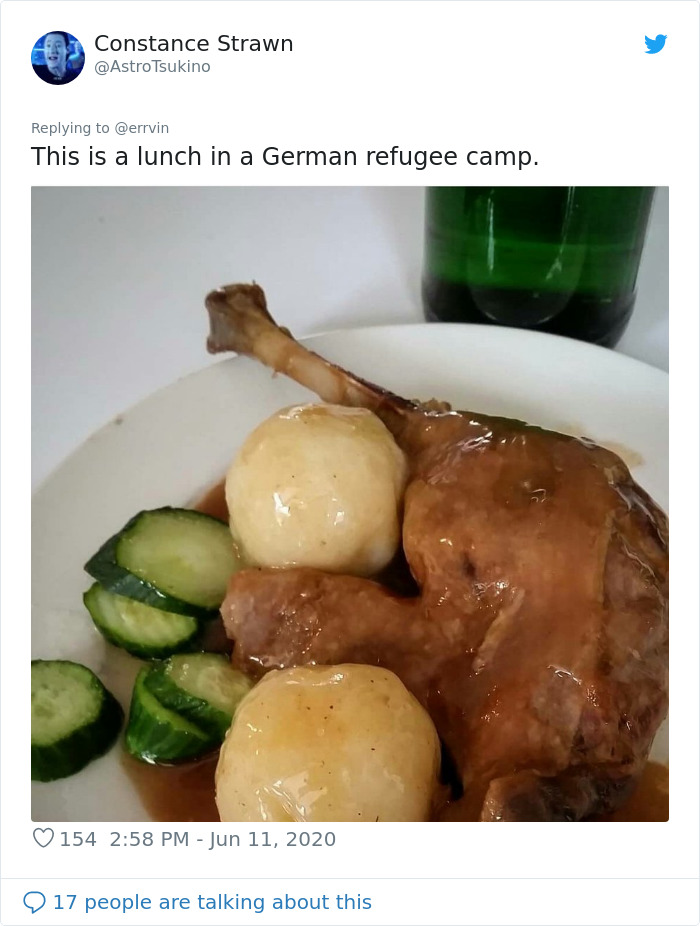 18 People Compare Some School Lunches, Show That US Education Is Underfunded While Their Police Is Overfunded