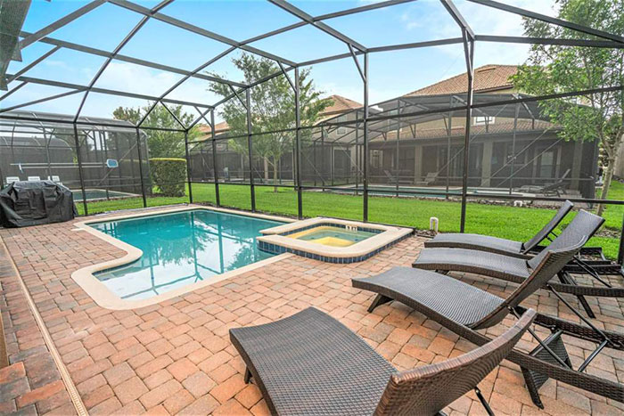 You Can Stay In A Massive Harry Potter Themed House Just 30 Minutes Away From The Wizarding World Of Harry Potter You Can Stay In A Massive Harry Potter Themed House Just 30 Minutes Away From The Wizarding World Of Harry Potter