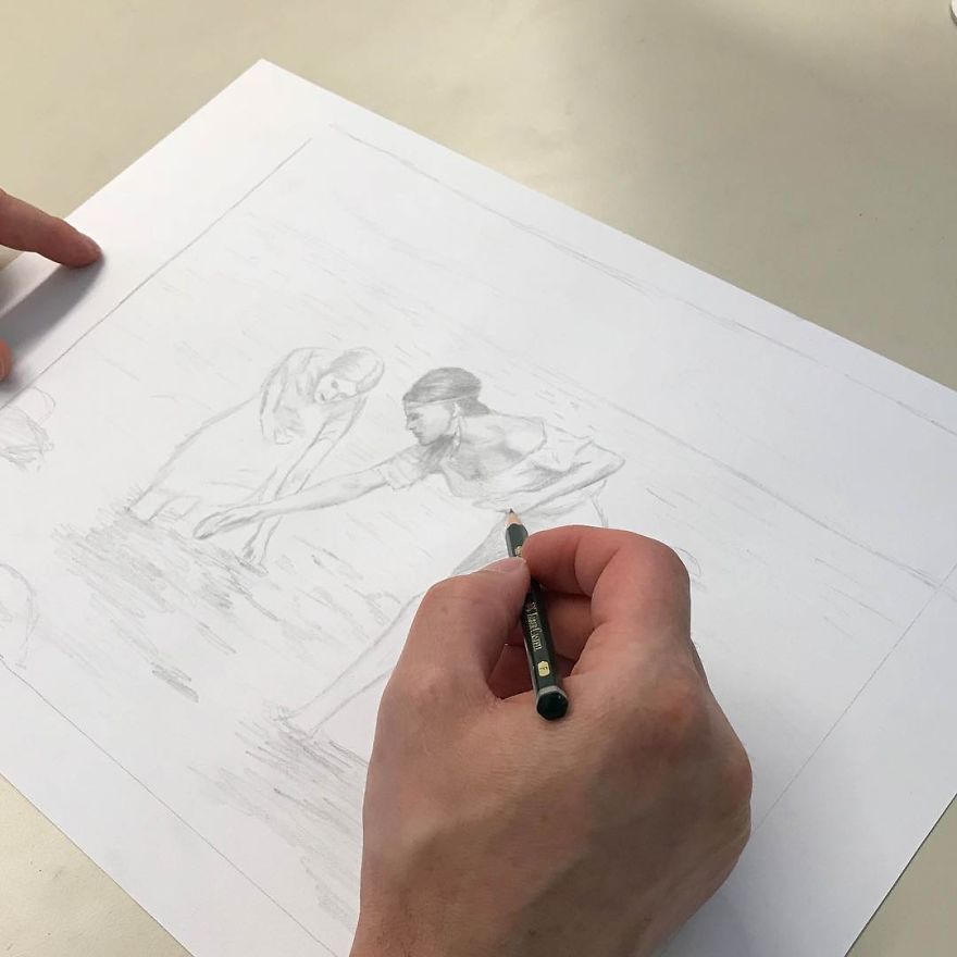 33 Hyper-Realistic Women In Magazine Poses With Their Flaws And Imperfections That Look Like Photographs