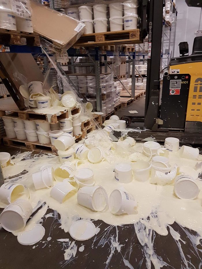 300kgs Of Pudding Gone. Took Almost 4 Hours To Clean Up