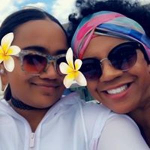 laura_victory avatar