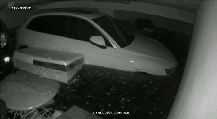 Underground Parking - Inside Cam