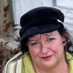 cyndimacmillan avatar