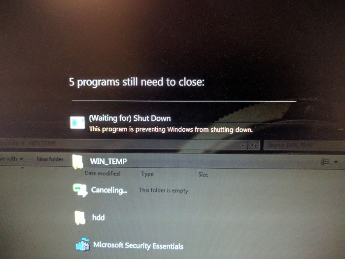 Windows Shutdown Waiting For... Windows Shutdown