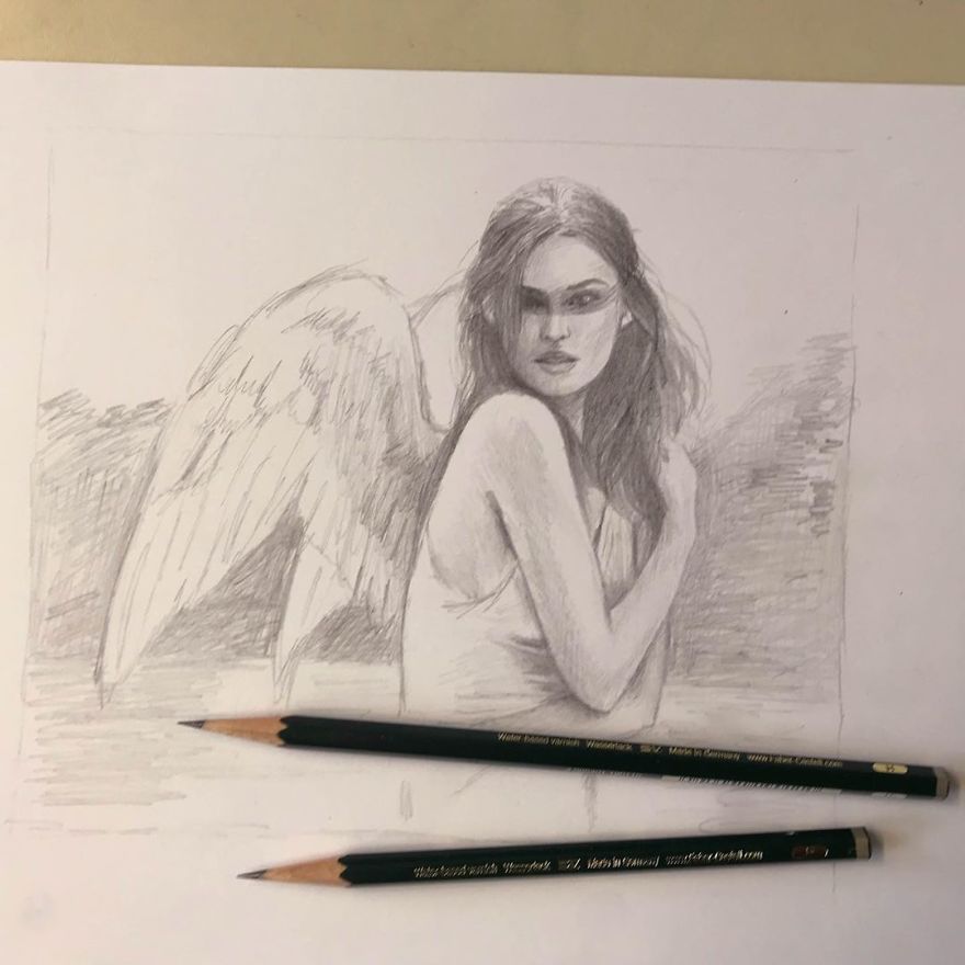 33 Hyper-Realistic Women In Magazine Poses With Their Flaws And Imperfections That Look Like Photographs