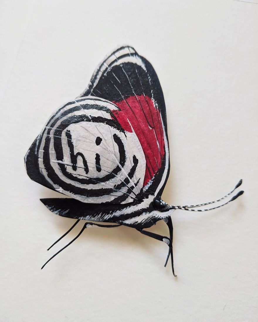 Artist Creates An Incredible Variety Of Realistic Insects Using Only Paper