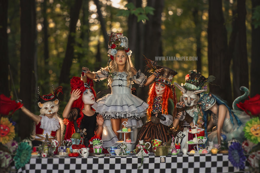 Here Are My 30 Pics Of My Alice In Wonderland Photoshoot Which Took 6 Months To Make
