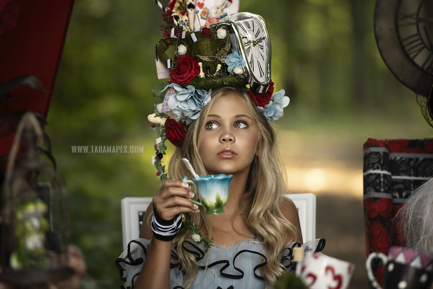 Here Are My 30 Pics Of My Alice In Wonderland Photoshoot Which Took 6 Months To Make