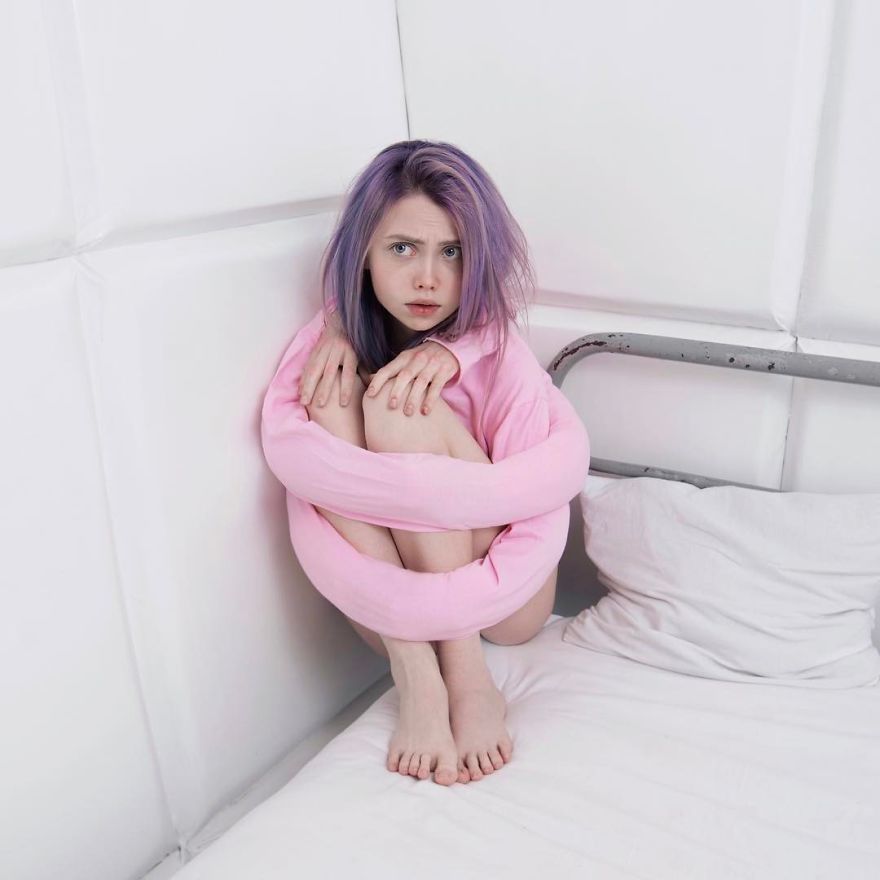 Weird-Instagram-Photography-Digital-Art-Ellen-Sheidlin