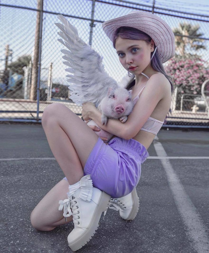 Weird-Instagram-Photography-Digital-Art-Ellen-Sheidlin