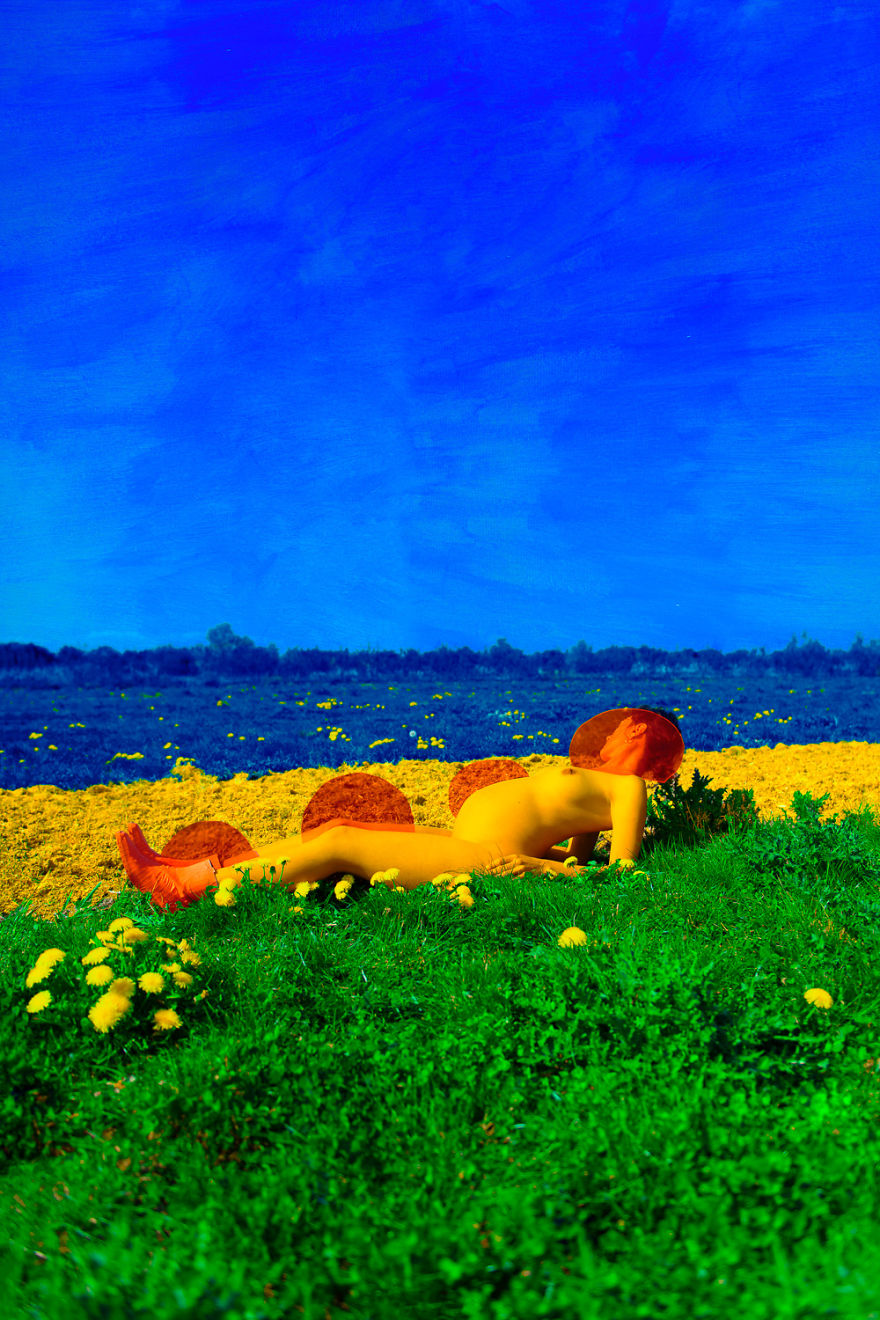 I Made A Series Of Self Portraits During The Last Month Of My Pregnancy