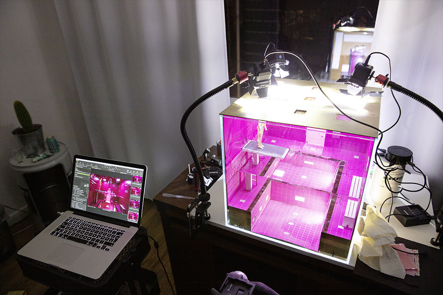 I Create Hyperrealistic Sceneries Using Miniature Sets