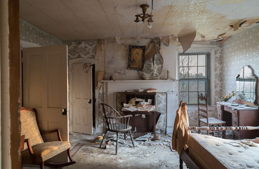 This Confederate Colonel’s House Was Left Behind With All Its Belongings Still Inside (26 Pics) This Confederate Colonel’s House Was Left Behind With All Its Belongings Still Inside (26 Pics)