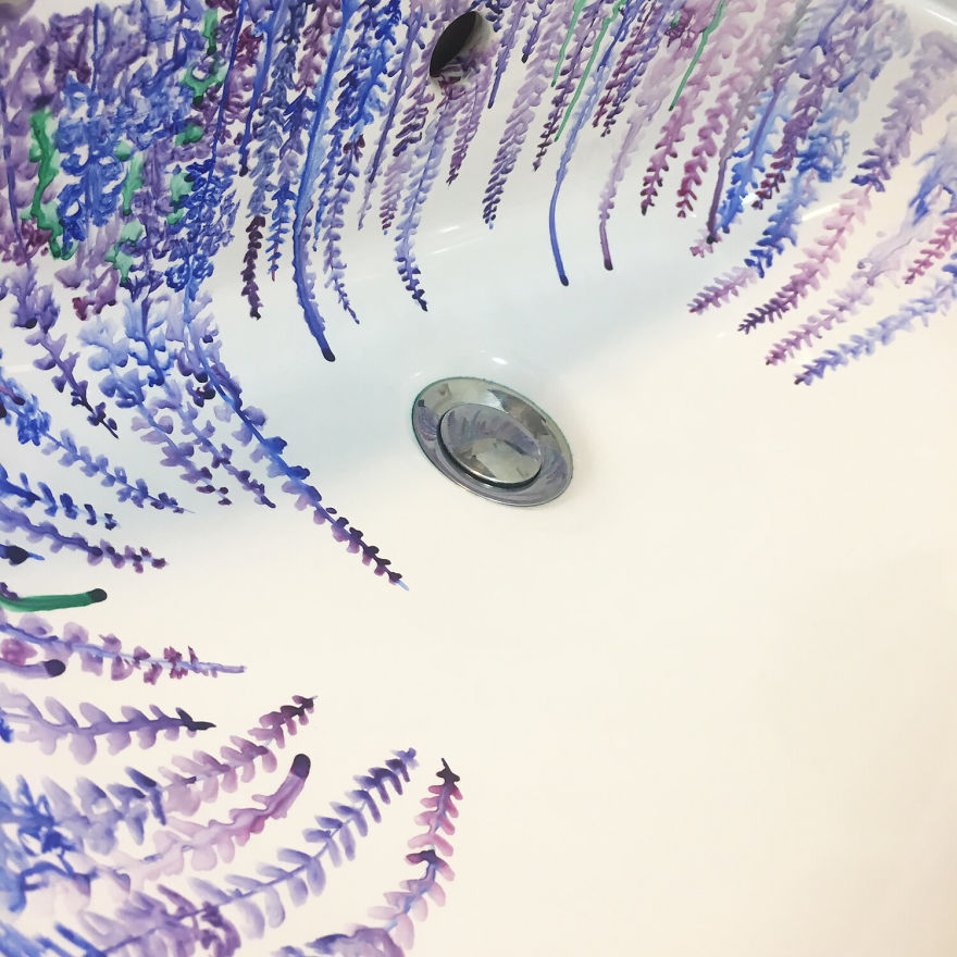 Artist Uses Her Sink As A Canvas And Lets The Water Destroy Her Paintings 24 Hours Later (26 Pics)