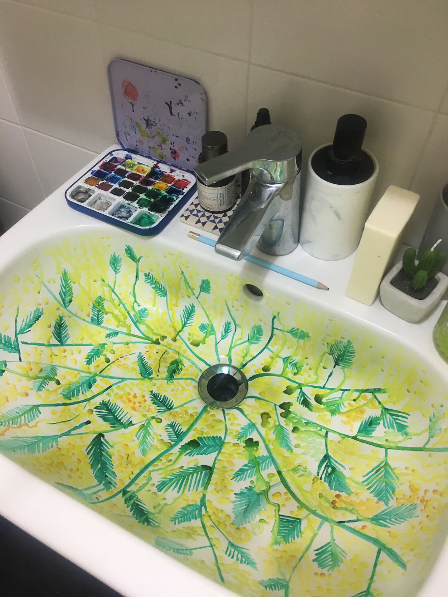 Artist Uses Her Sink As A Canvas And Lets The Water Destroy Her Paintings 24 Hours Later (26 Pics)