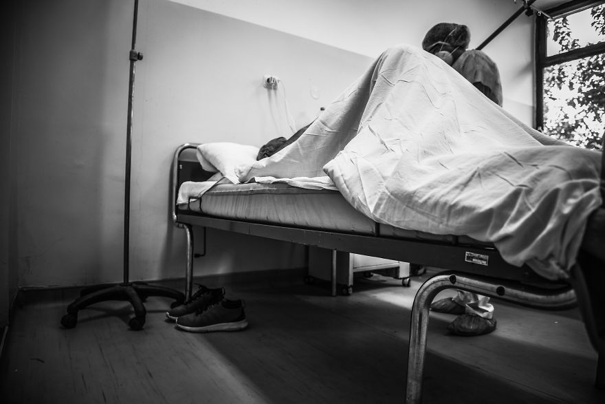 At The Front Lines, A Battle With The Coronavirus Is Fought Until The Last Breath At The Front Lines, A Battle With The Coronavirus Is Fought Until The Last Breath