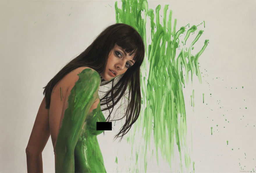 33 Hyper-Realistic Women In Magazine Poses With Their Flaws And Imperfections That Look Like Photographs