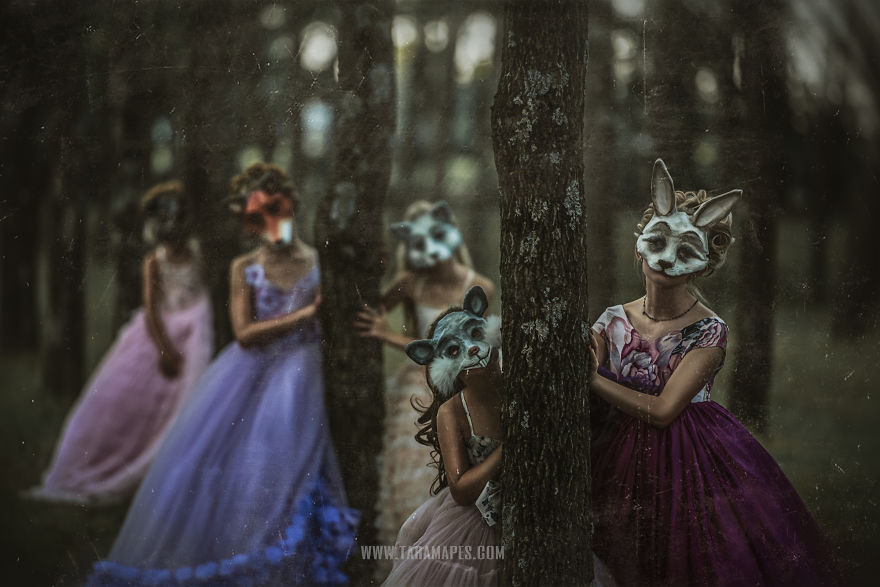 I Often Like To Mix Beauty With A Lil' Creepiness, Here Are My 12 Dark And Moody Portraits