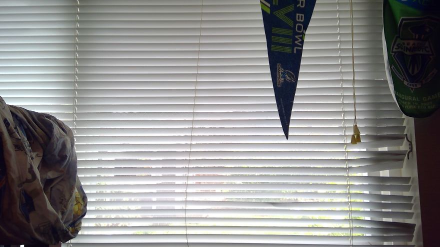 14 Pics Of Stuff Around My Room That I Like