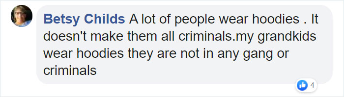 Black Doctor Reveals That He's Treated Differently Wearing Hoodie Than When He's In Scrubs, Demands To Be Respected In Both Black Doctor Reveals That He's Treated Differently Wearing Hoodie Than When He's In Scrubs, Demands To Be Respected In Both