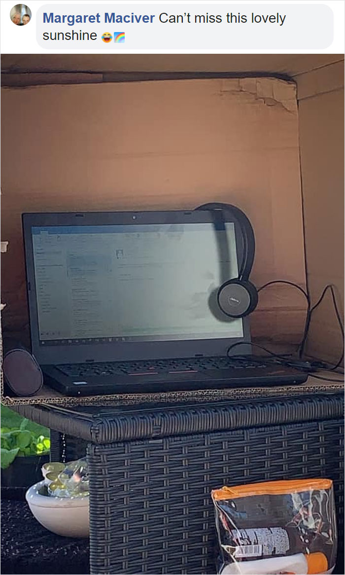 Man Comes Up With A Cheap Idea To Protect Laptops From The Sun And It Actually Works Man Comes Up With A Cheap Idea To Protect Laptops From The Sun And It Actually Works