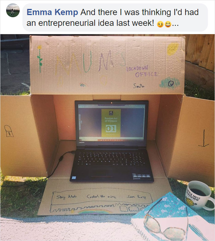 Man Comes Up With A Cheap Idea To Protect Laptops From The Sun And It Actually Works Man Comes Up With A Cheap Idea To Protect Laptops From The Sun And It Actually Works