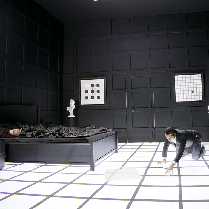 I Create Hyperrealistic Sceneries Using Miniature Sets