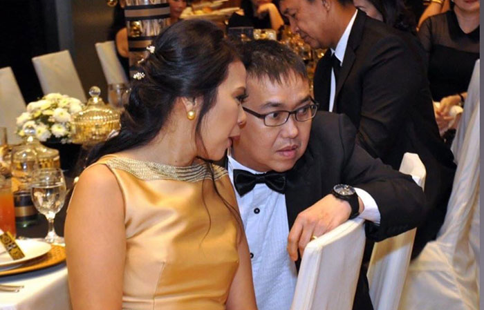 Daughter Receives Email Instructions On How To Throw A 25th Wedding Anniversary Celebration For Mom Written By Dad Who Passed Away 10 Months Ago Daughter Receives Email Instructions On How To Throw A 25th Wedding Anniversary Celebration For Mom Written By Dad Who Passed Away 10 Months Ago